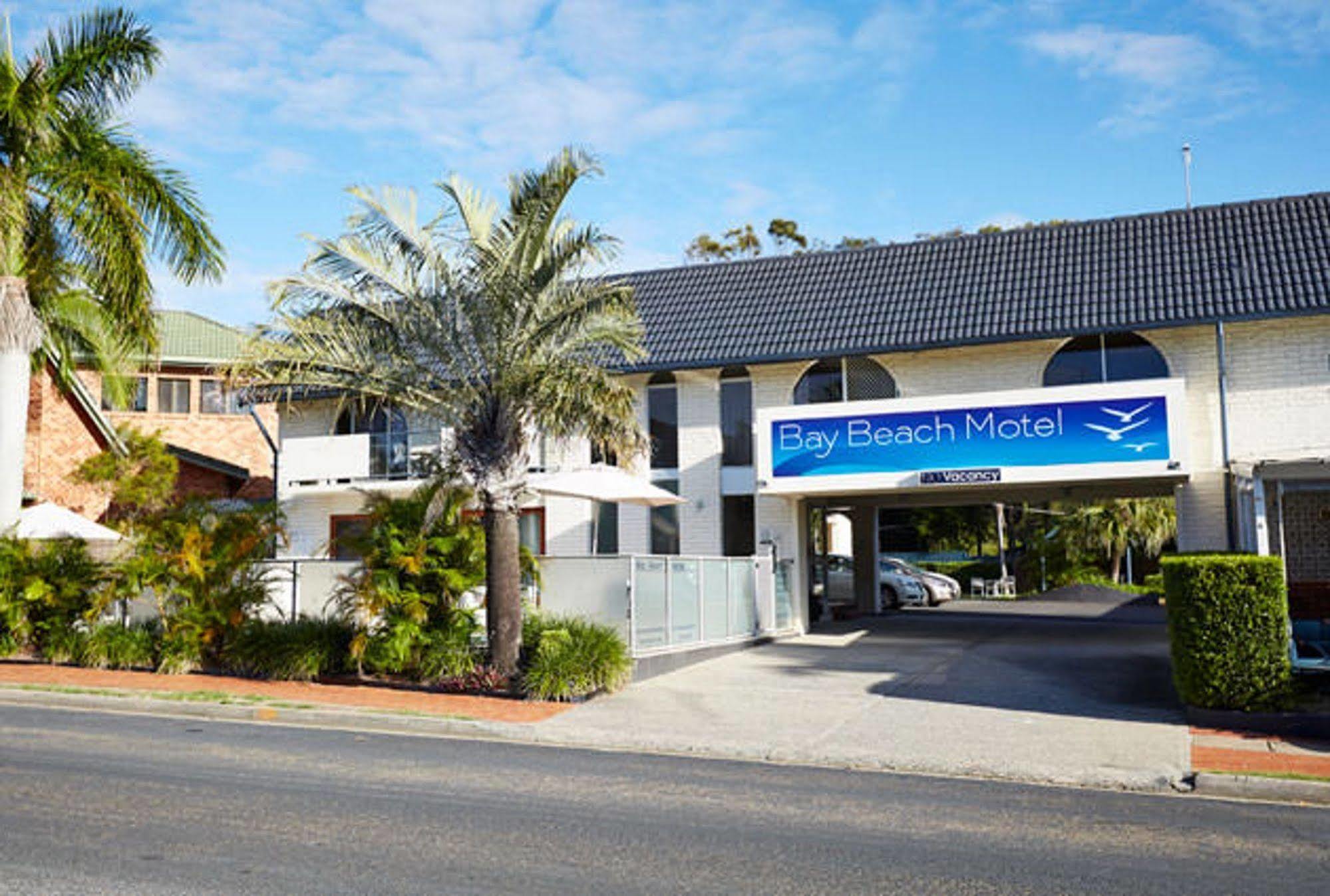 Bay Beach Motel Teluk Byron Bagian luar foto