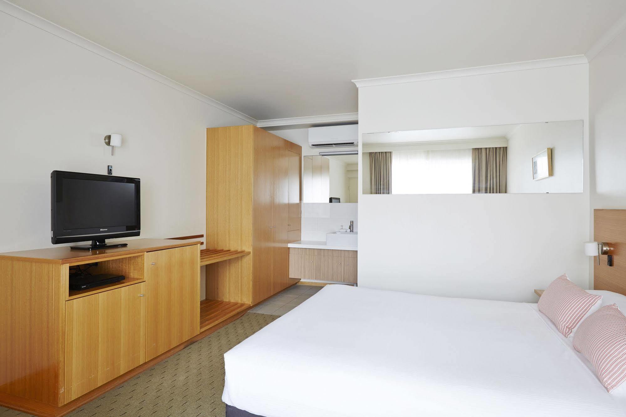 Bay Beach Motel Teluk Byron Bagian luar foto